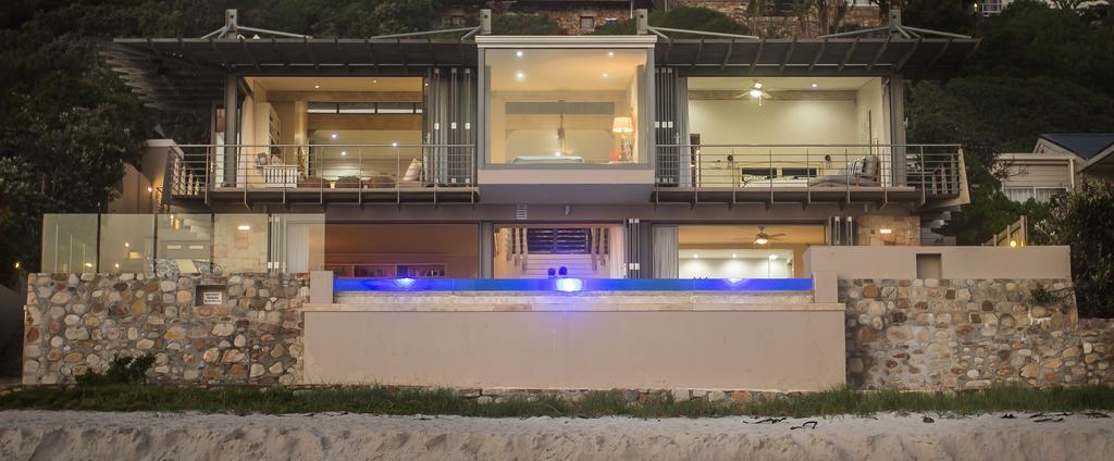 Villa Misty Cliffs スカボロー エクステリア 写真